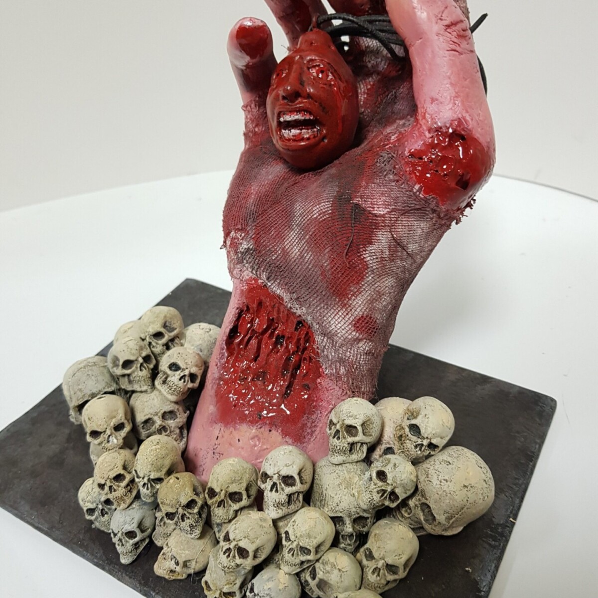 Mano di Grifis (Berserk) - immagine 5