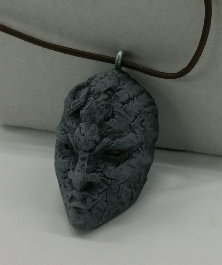 Maschera di pietra - immagine 4