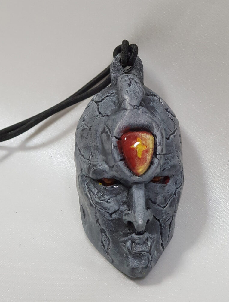 Maschera di Pietra con Gemma