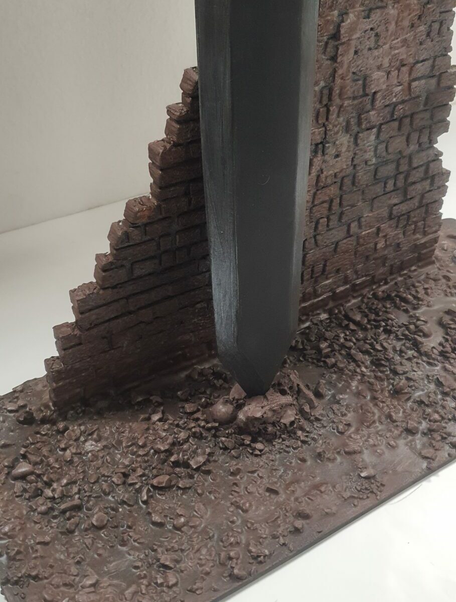 wall with dragon slayer Sword Berserk Collection scena epica - immagine 4
